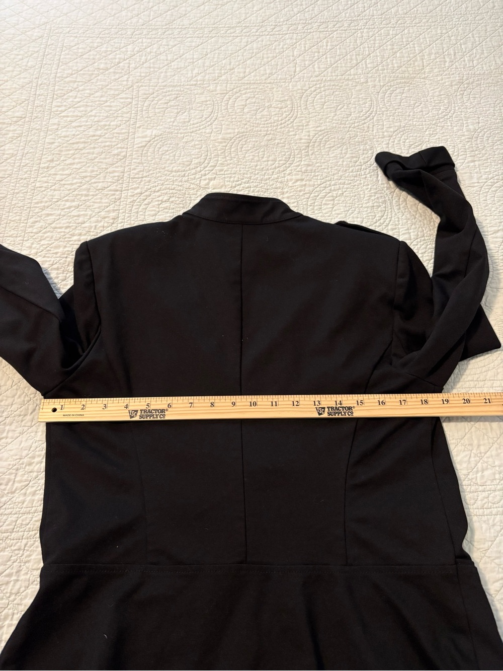 INC Military jacket. Size large. - Picture 8 of 10